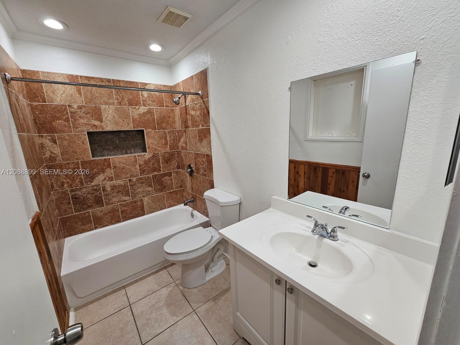 2207 Nw 59th Avenue 73-e Property Photo 13