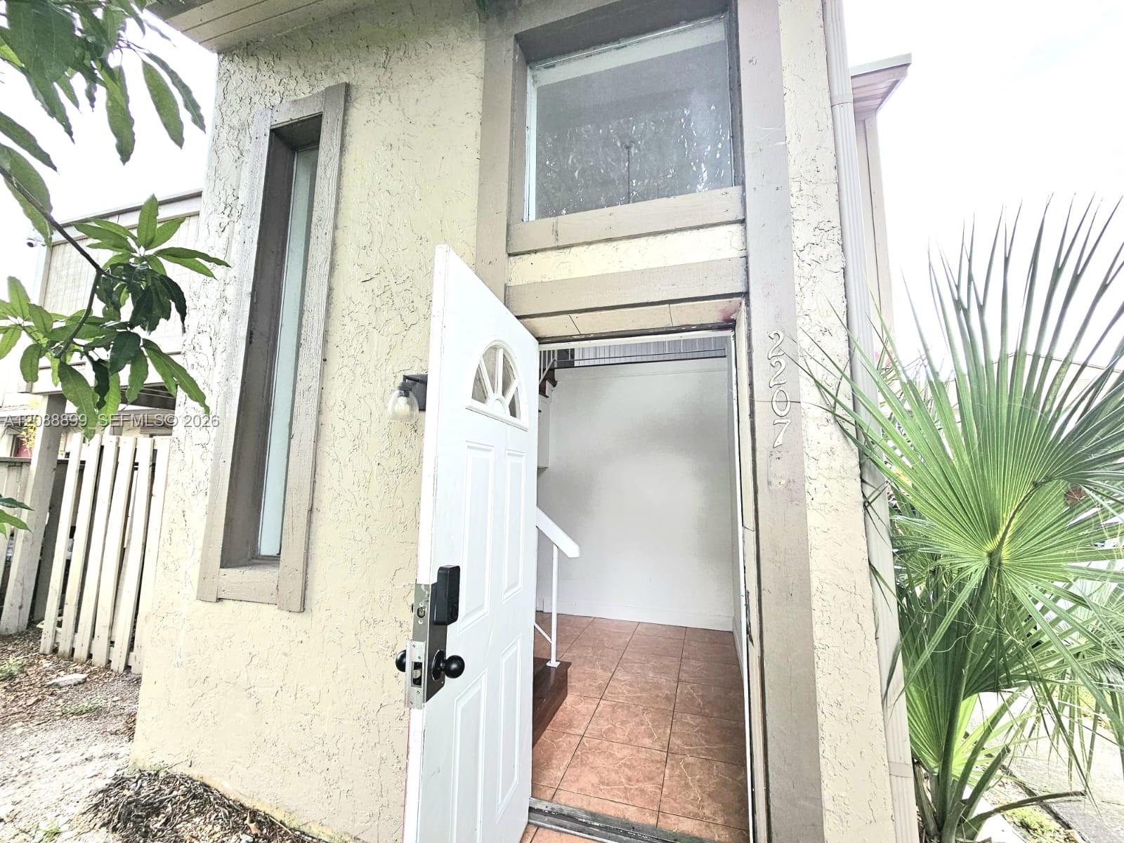 2207 Nw 59th Avenue 73-e Property Photo 28