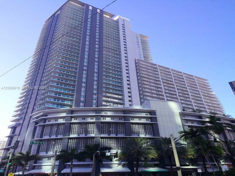 1250 S Miami Avenue 1512 Property Photo 1