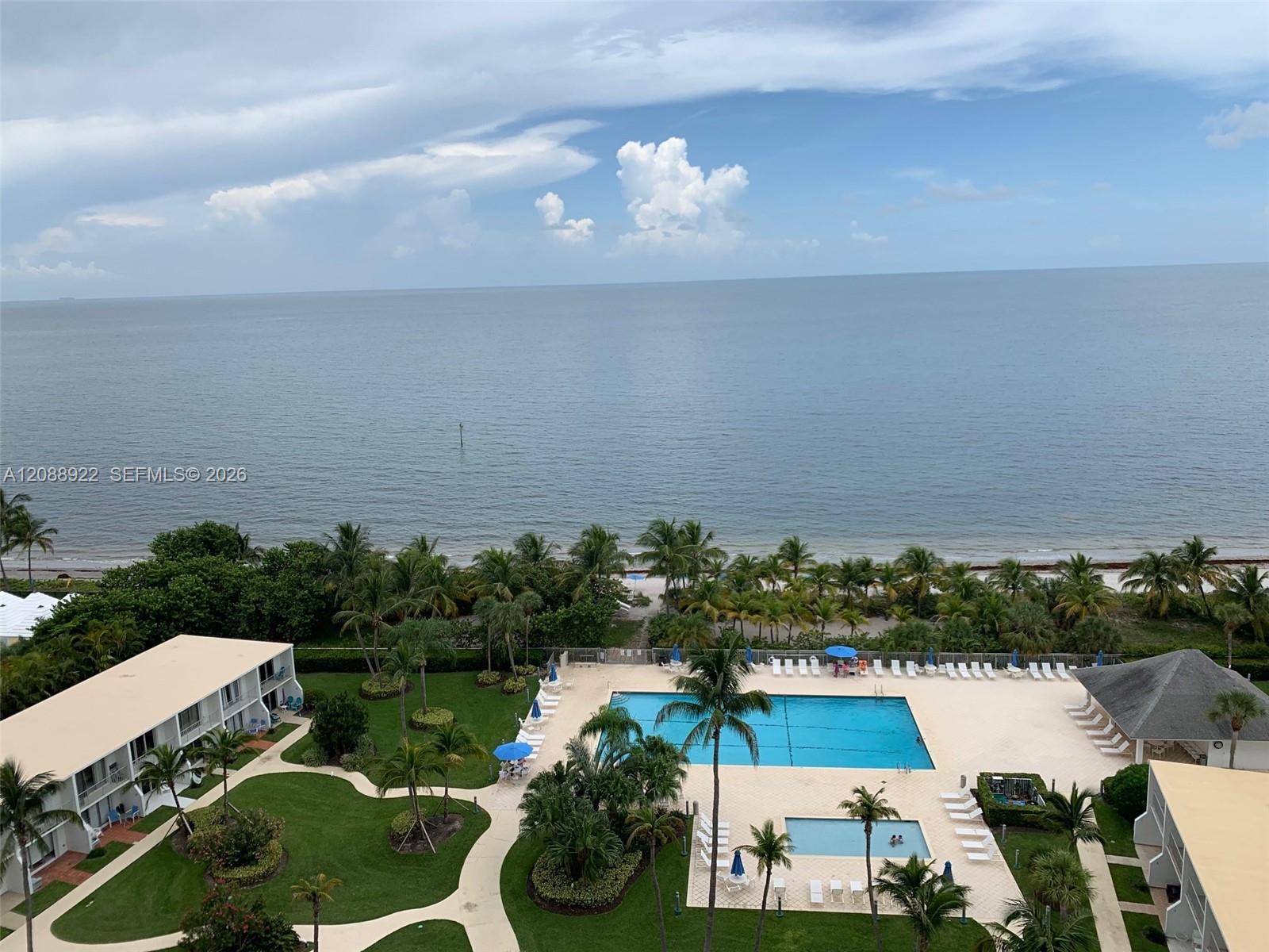 881 Ocean Drive 12C Property Photo 1