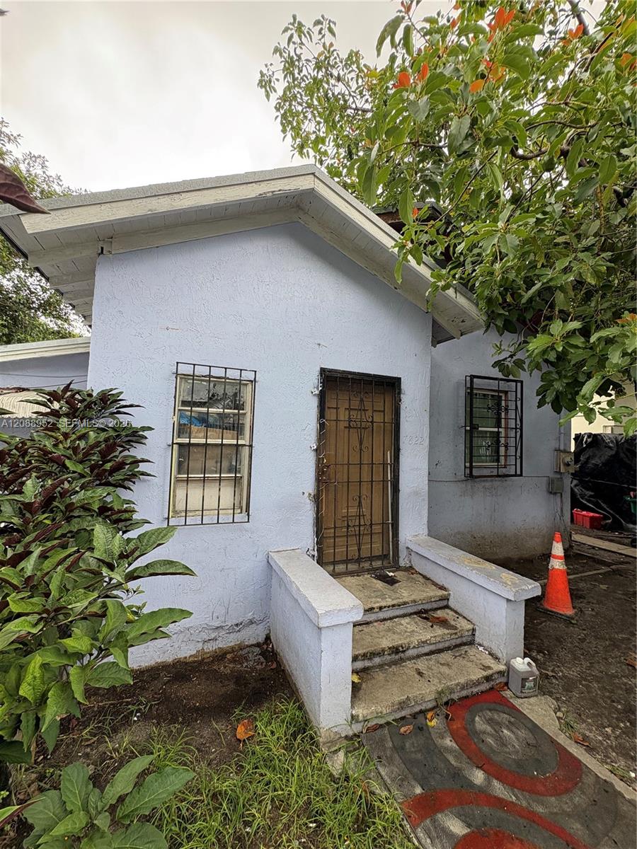 7822 Ne Miami Court Property Photo 1
