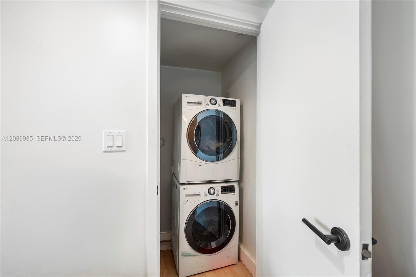 6801 Collins Avenue 1202/1211 Property Photo 10
