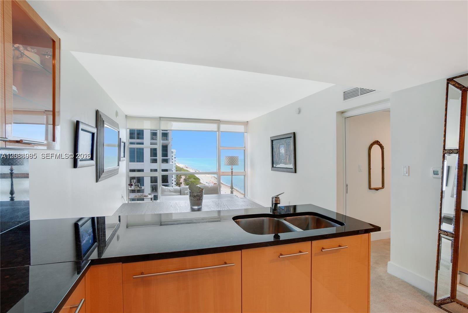 6801 Collins Avenue 1202/1211 Property Photo 15