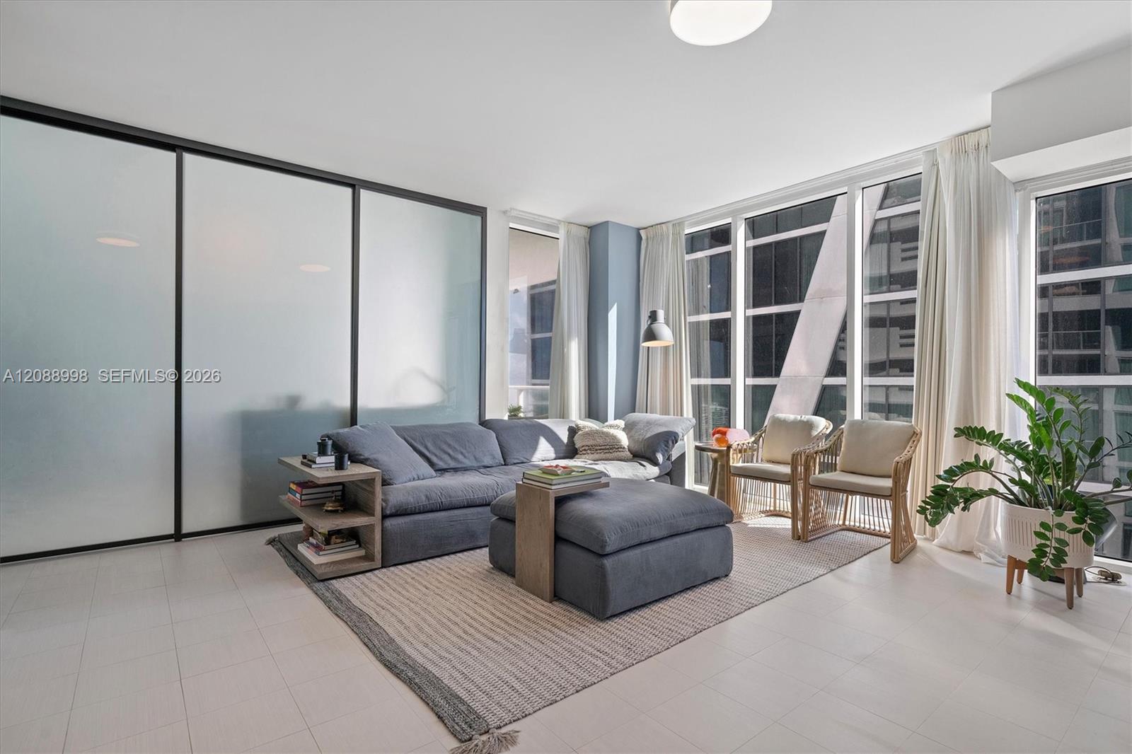 1040 Biscayne Boulevard 3908 Property Photo 5