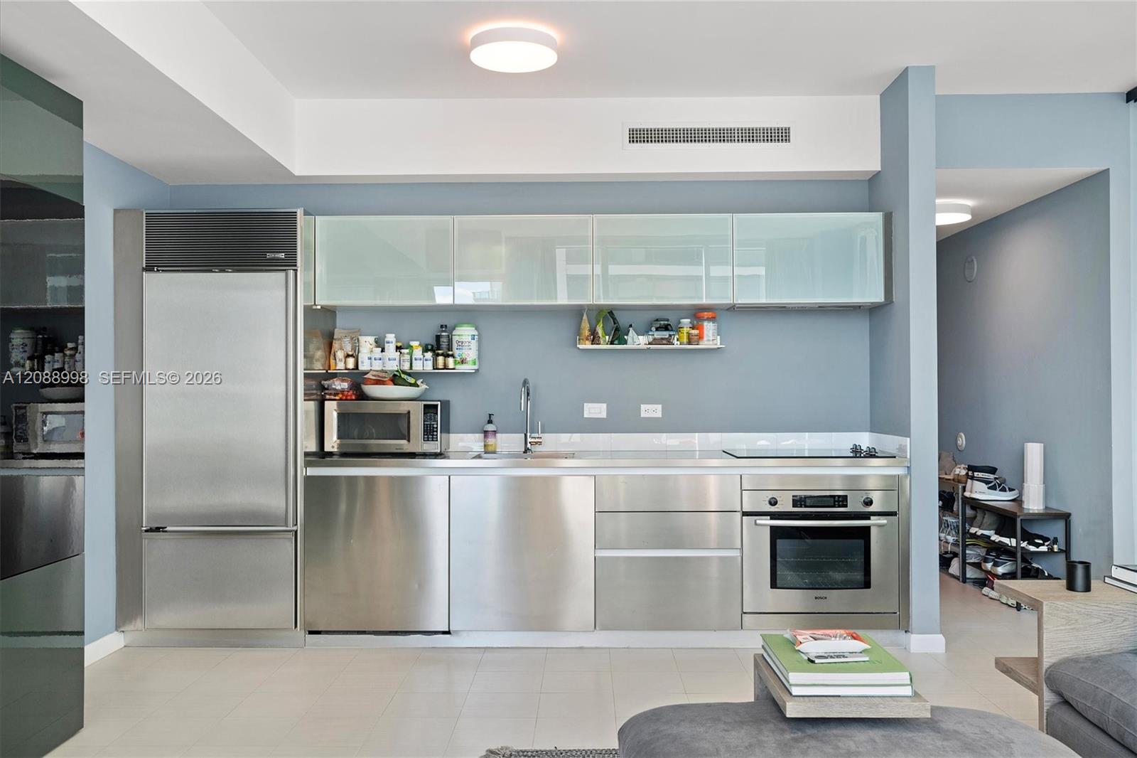 1040 Biscayne Boulevard 3908 Property Photo 7