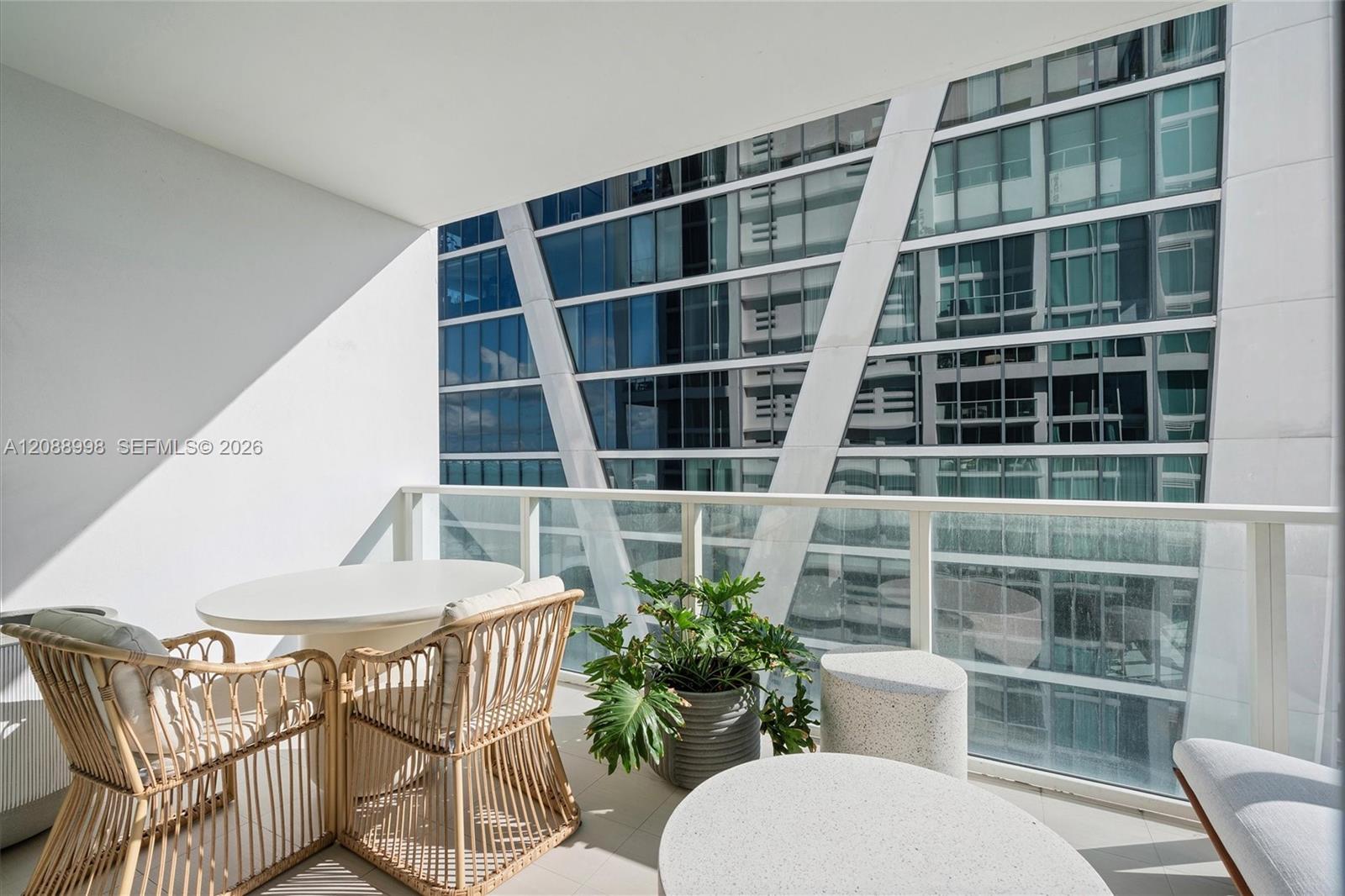 1040 Biscayne Boulevard 3908 Property Photo 12