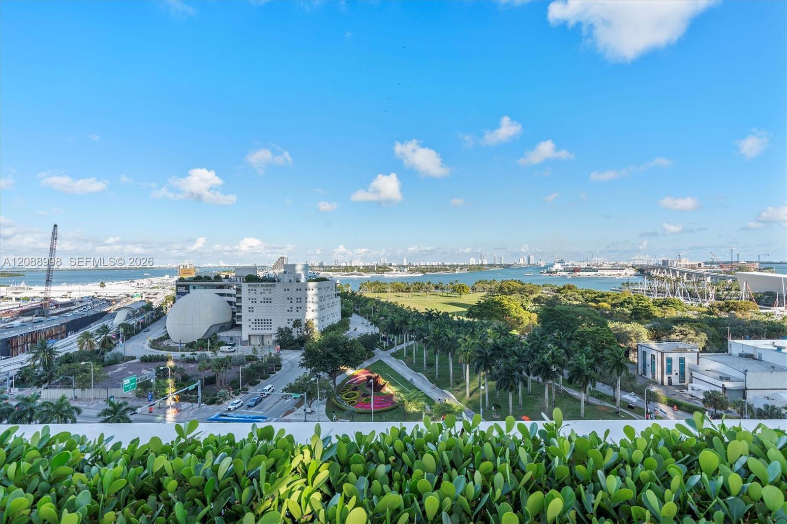 1040 Biscayne Boulevard 3908 Property Photo 22