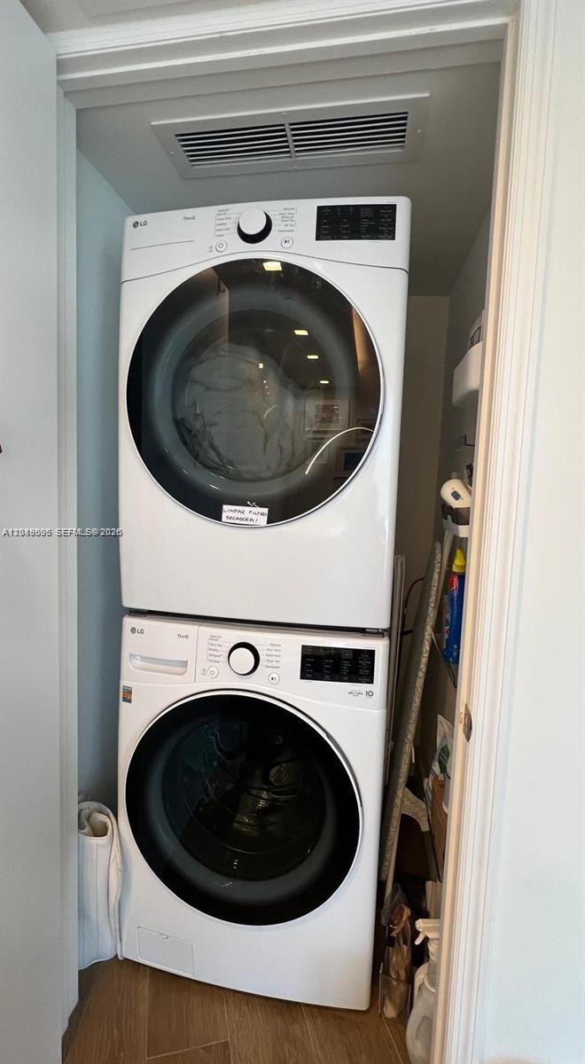 A12089006 Property Photo 28