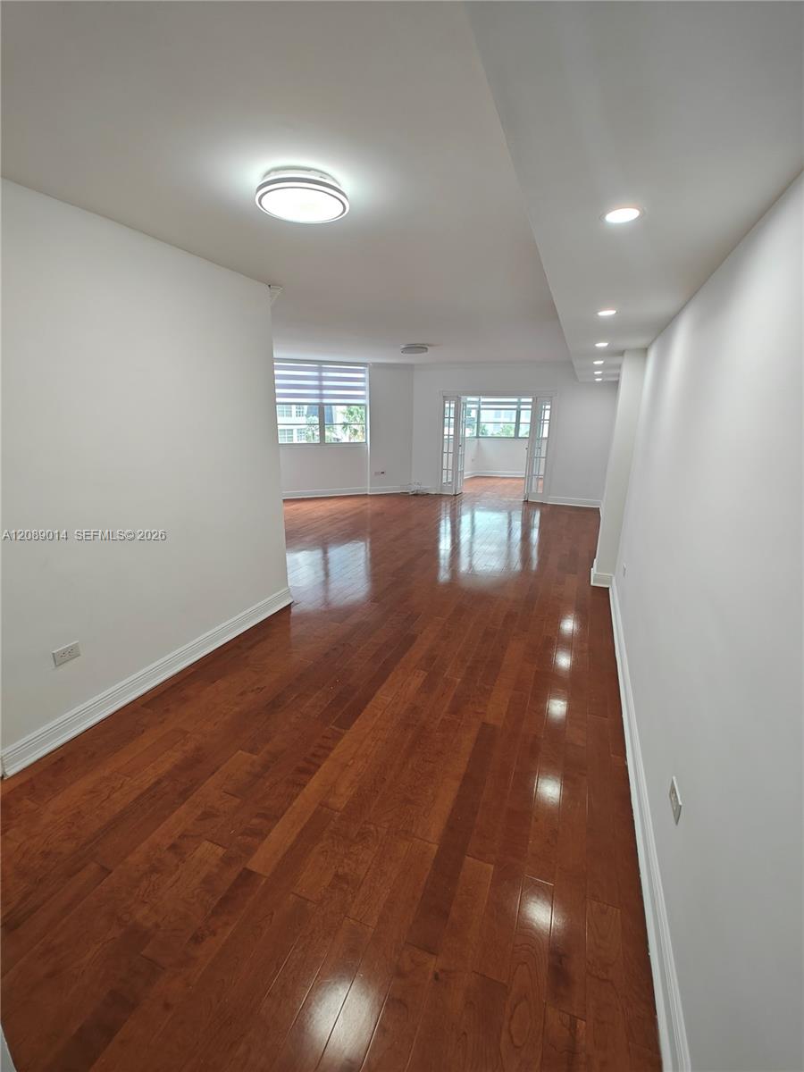 825 Brickell Bay Drive 651 Property Photo 2