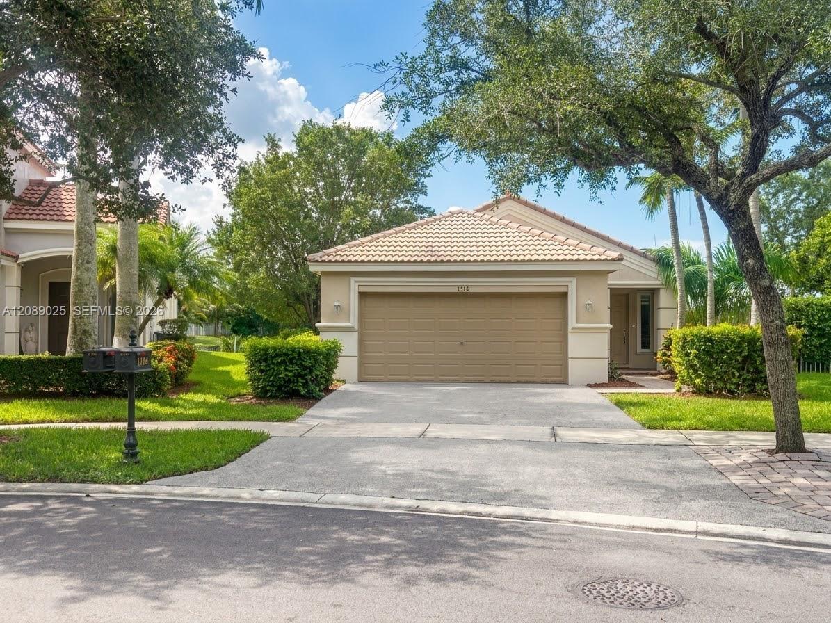 1314 Canary Island Drive Property Photo 1