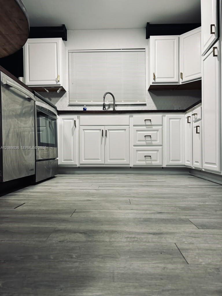 A12089036 Property Photo 5