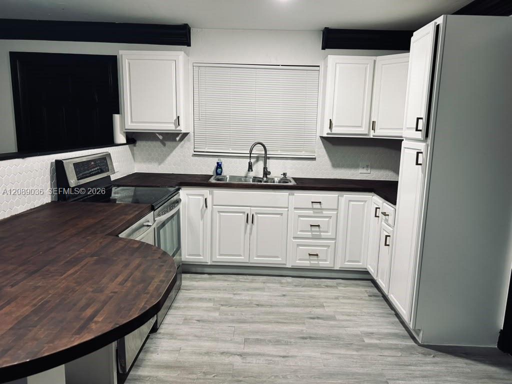 A12089036 Property Photo 7