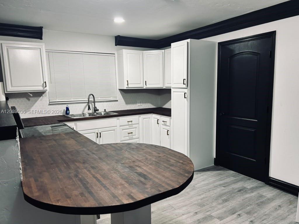 A12089036 Property Photo 8