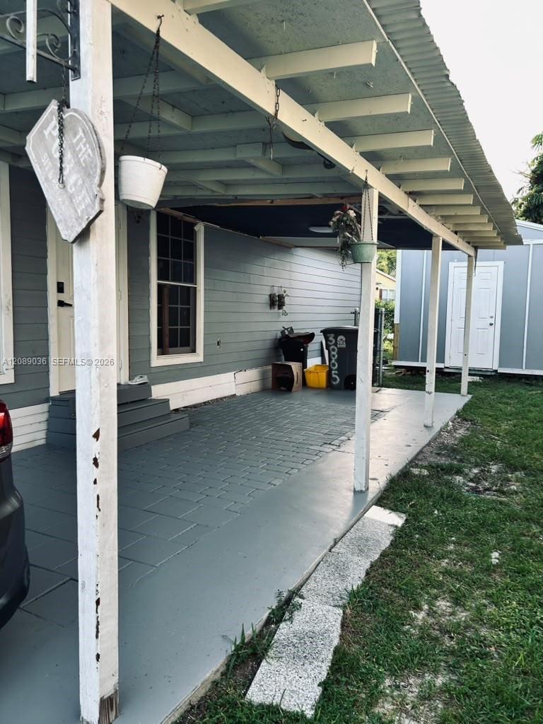 A12089036 Property Photo 31
