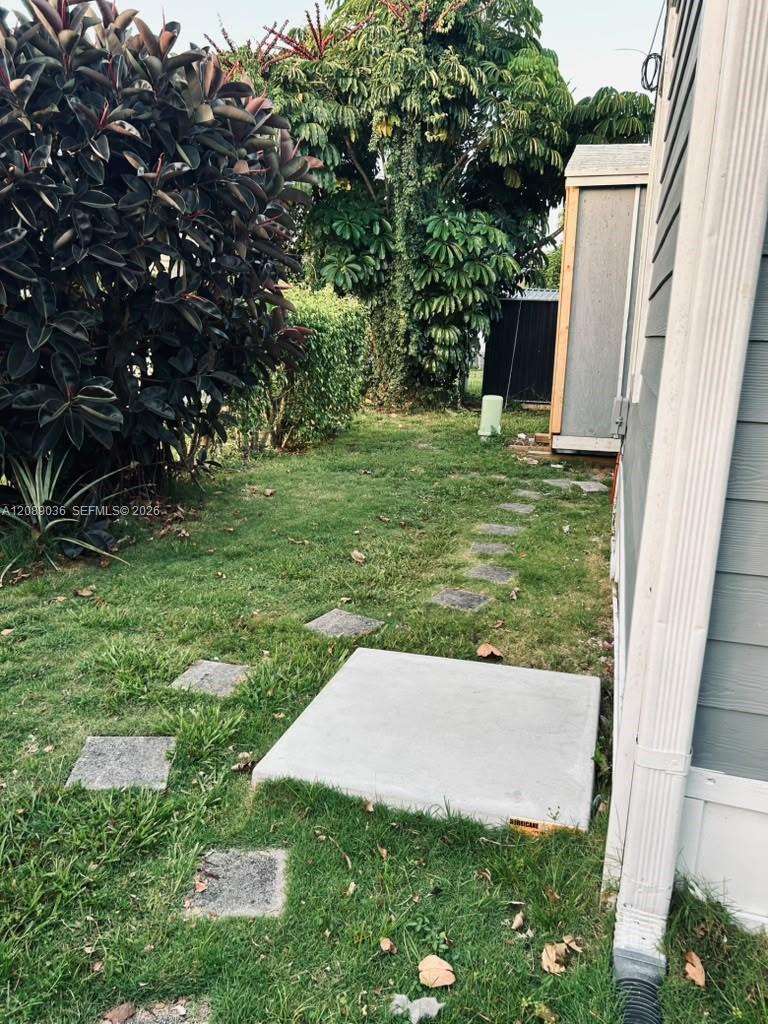 A12089036 Property Photo 34