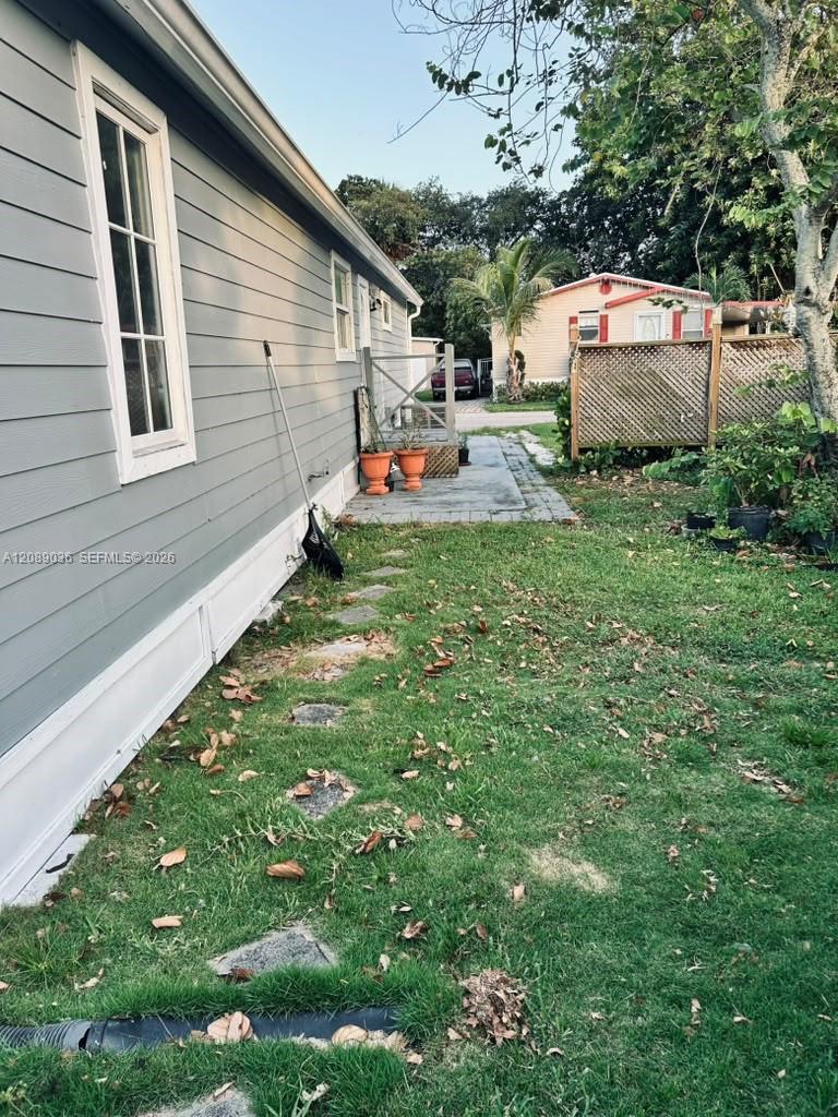 A12089036 Property Photo 50