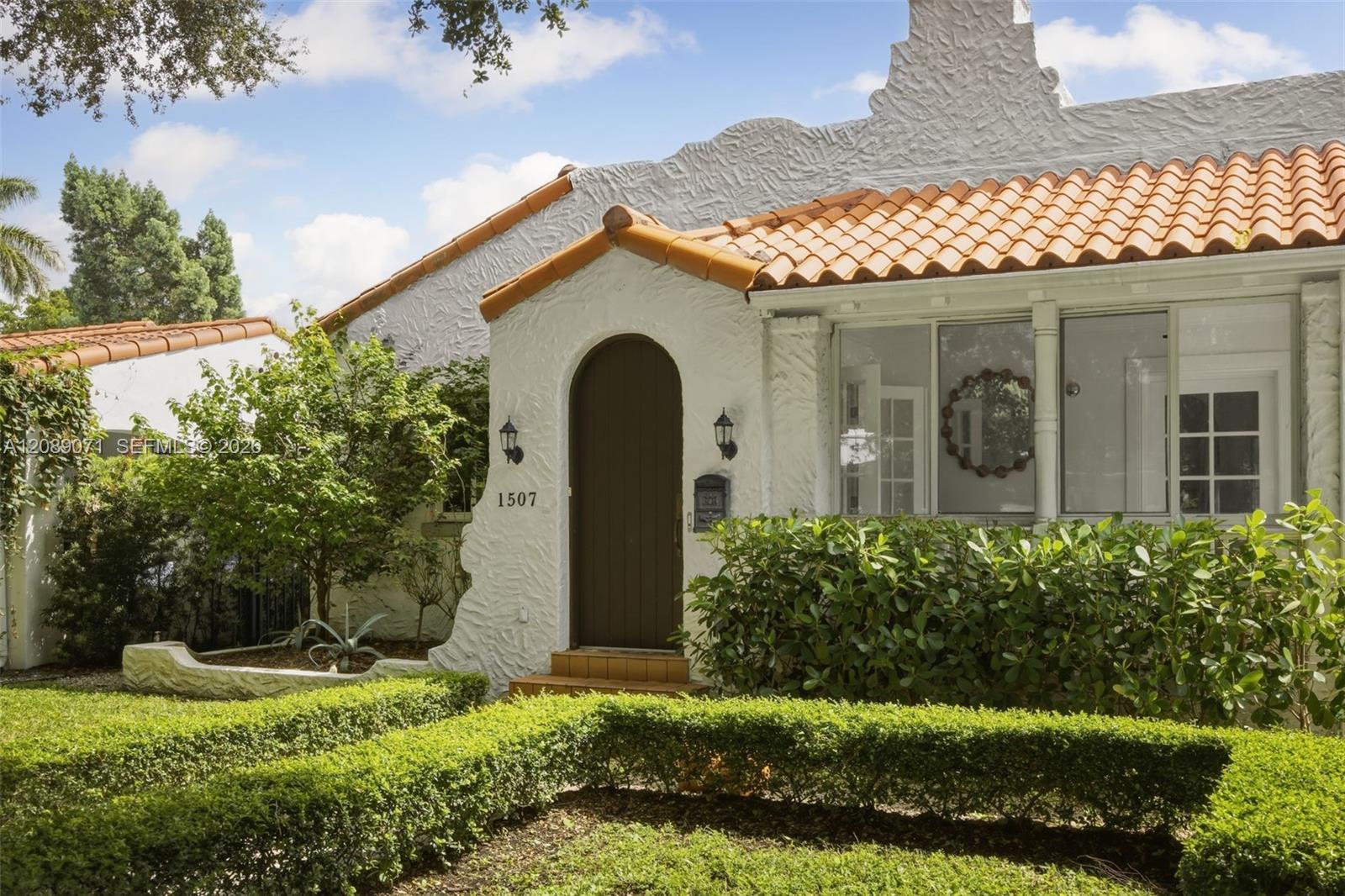 1507 Columbus Boulevard Property Photo 3