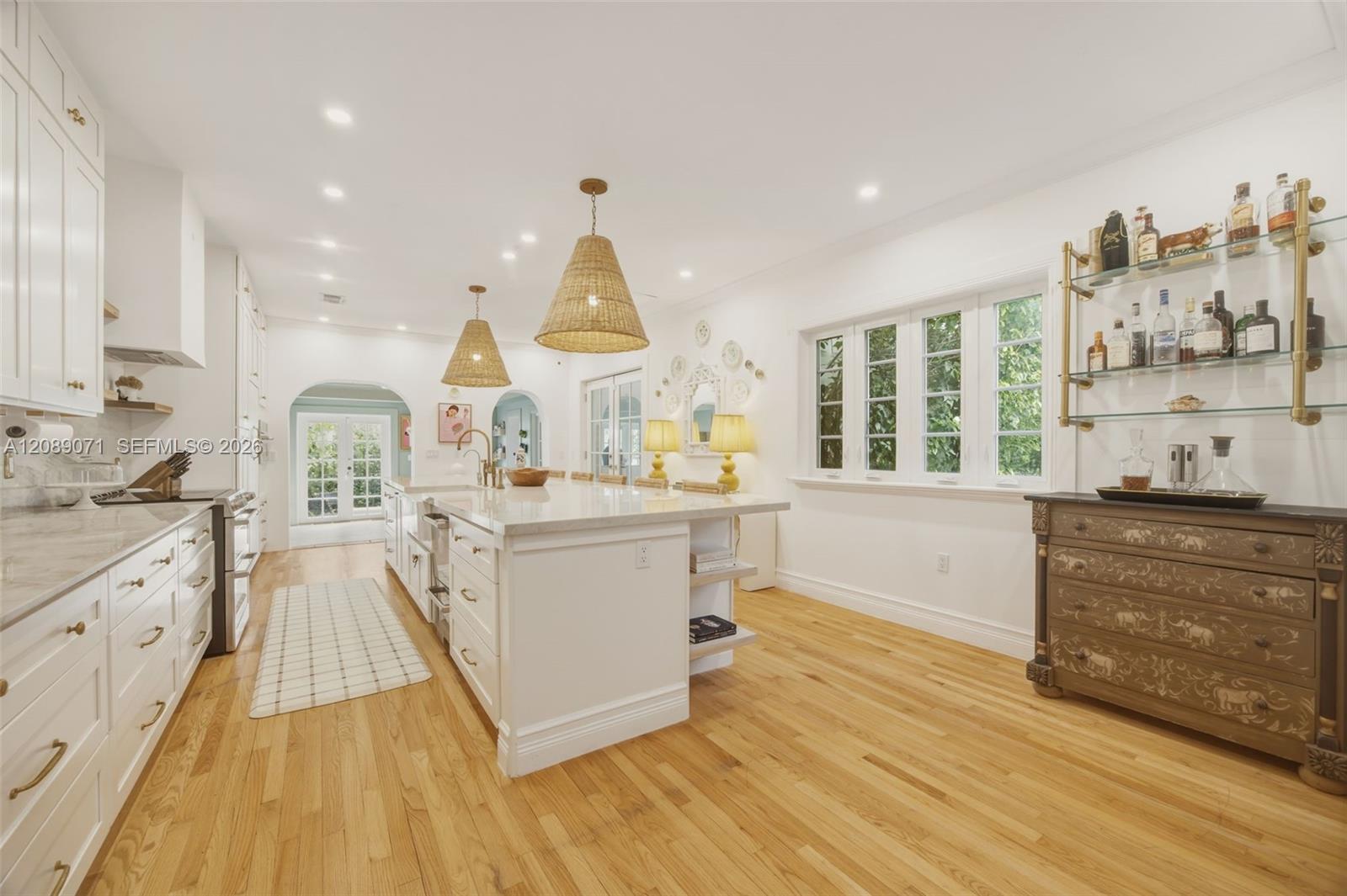 1507 Columbus Boulevard Property Photo 10