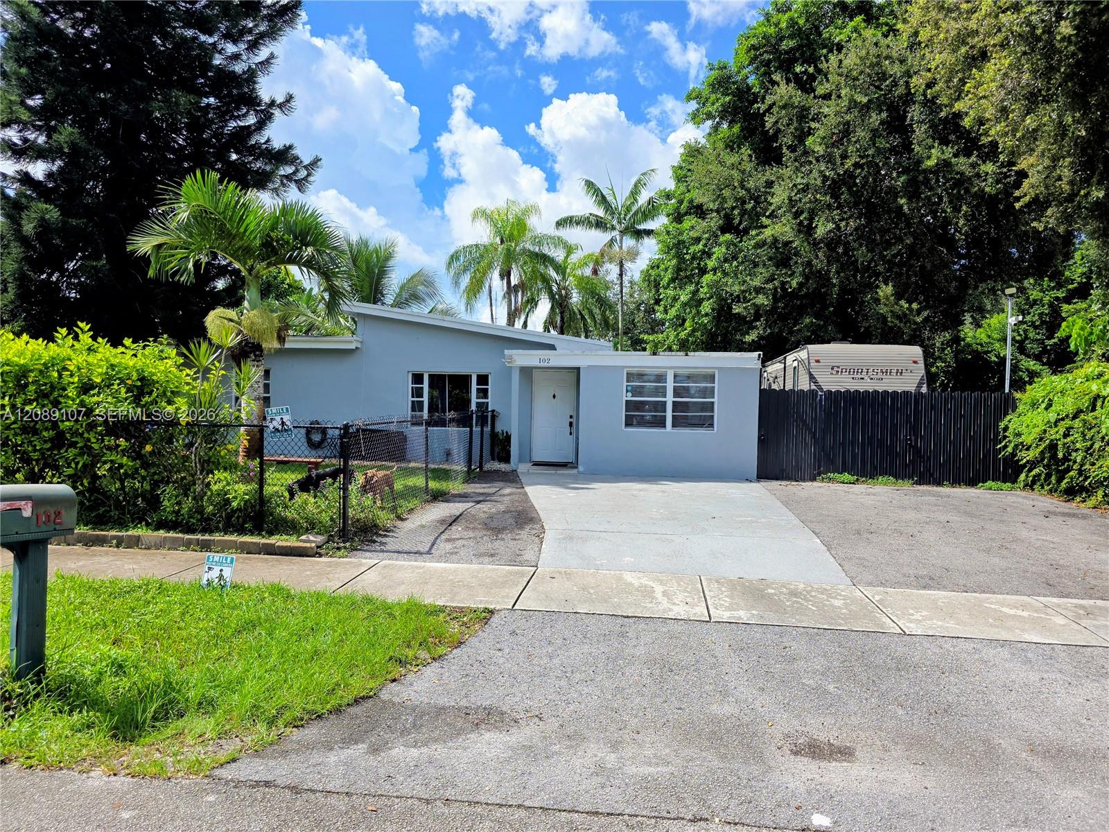 102 Williams Road Property Photo 1