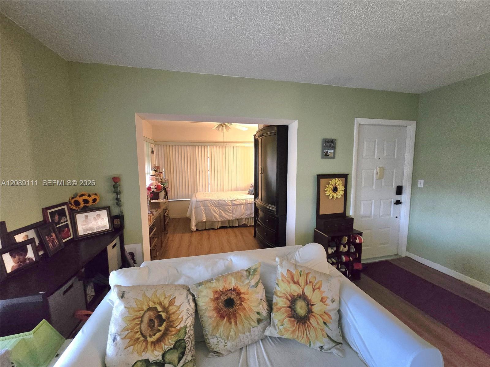 5162 Lakefront Boulevard D Property Photo 8
