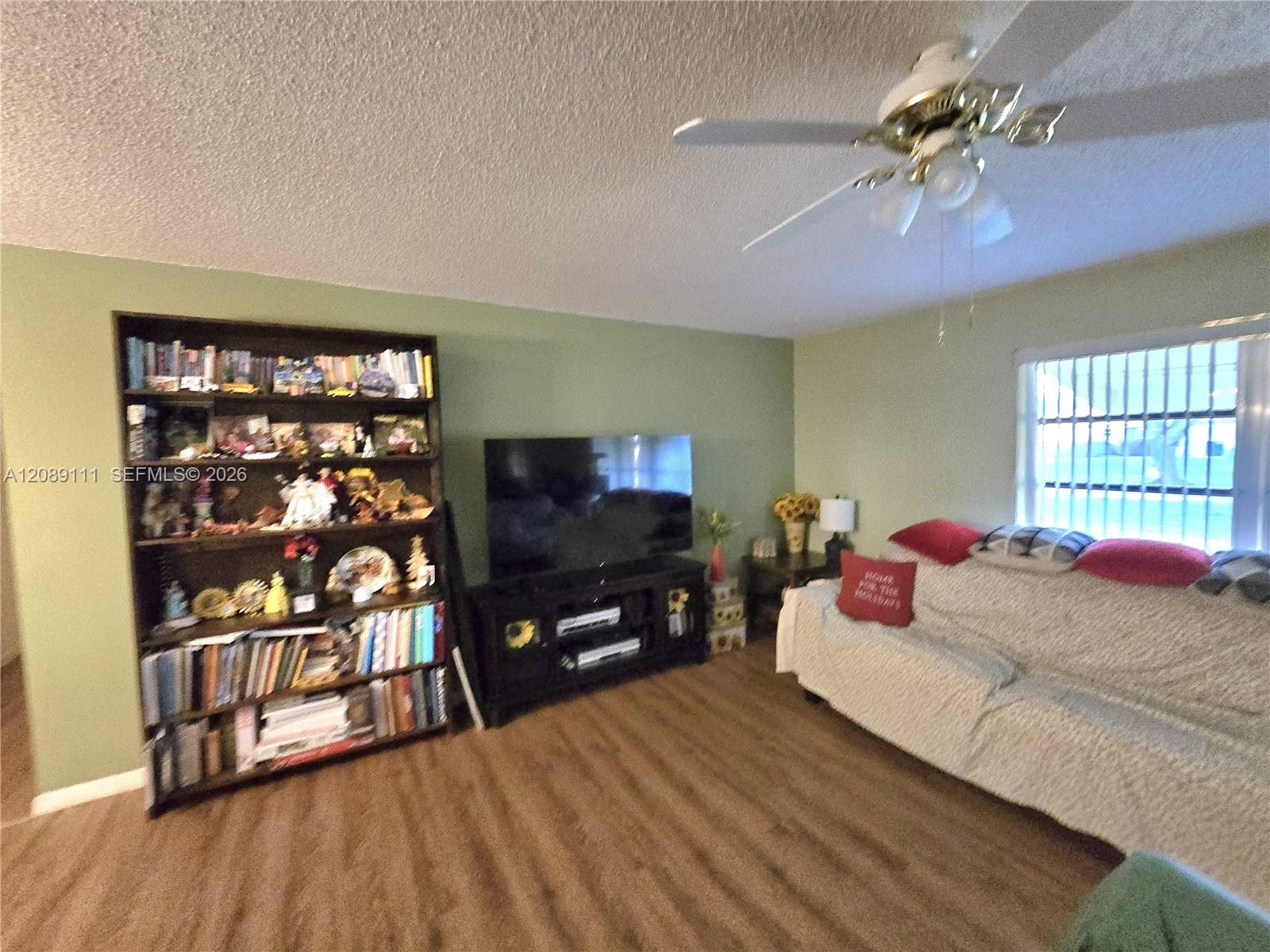 5162 Lakefront Boulevard D Property Photo 19