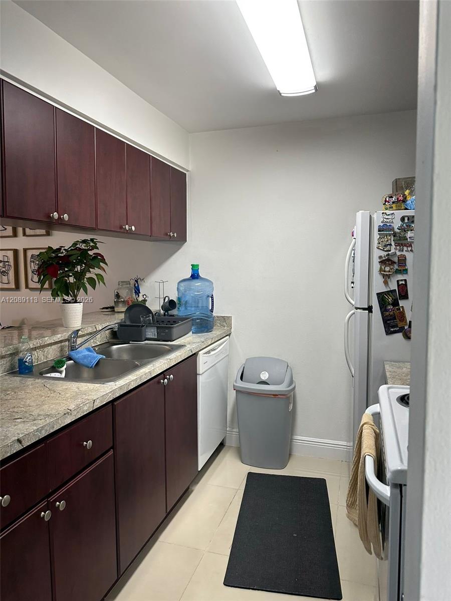 8100 Geneva Court 445 Property Photo 1