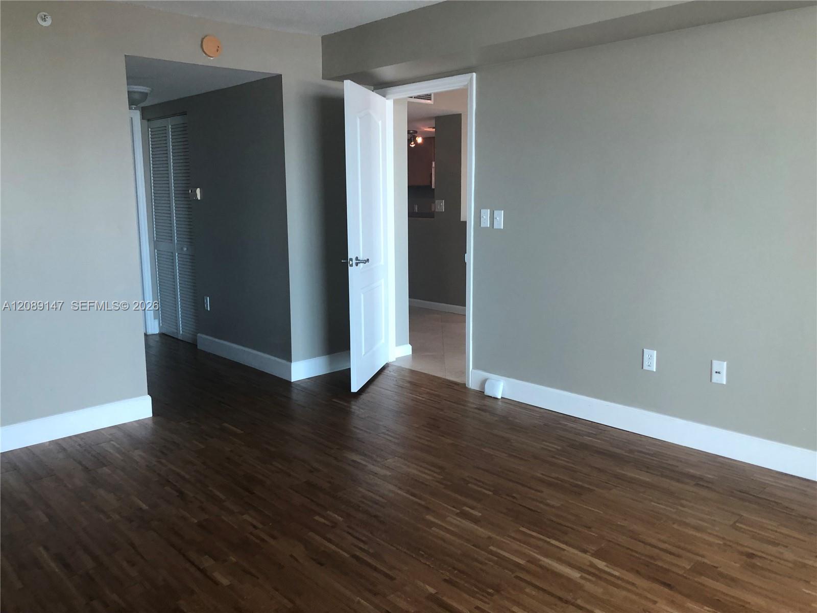 2101 Brickell Avenue 2703 Property Photo 7
