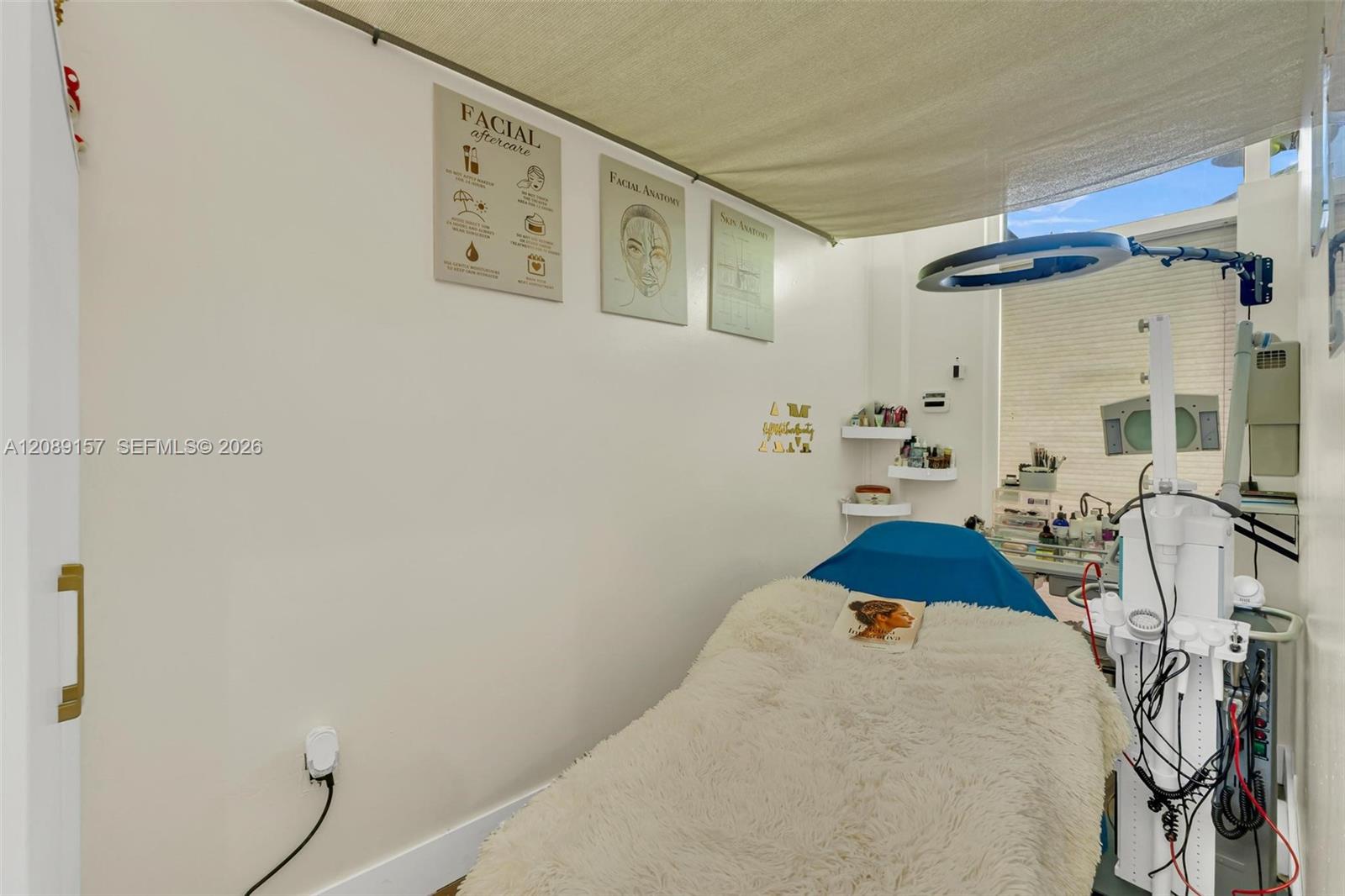6220 Sw 8st Property Photo 16