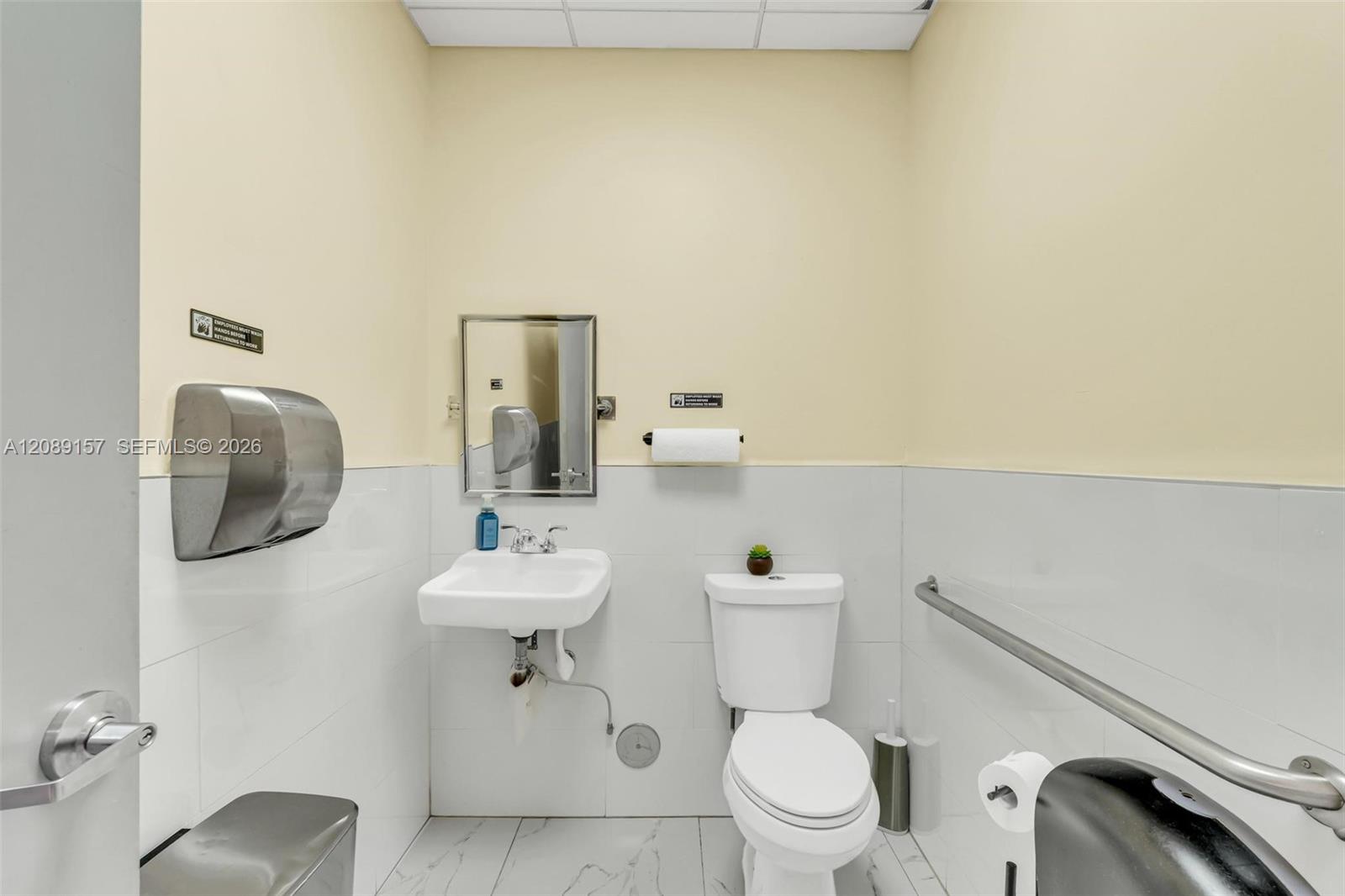 6220 Sw 8st Property Photo 21