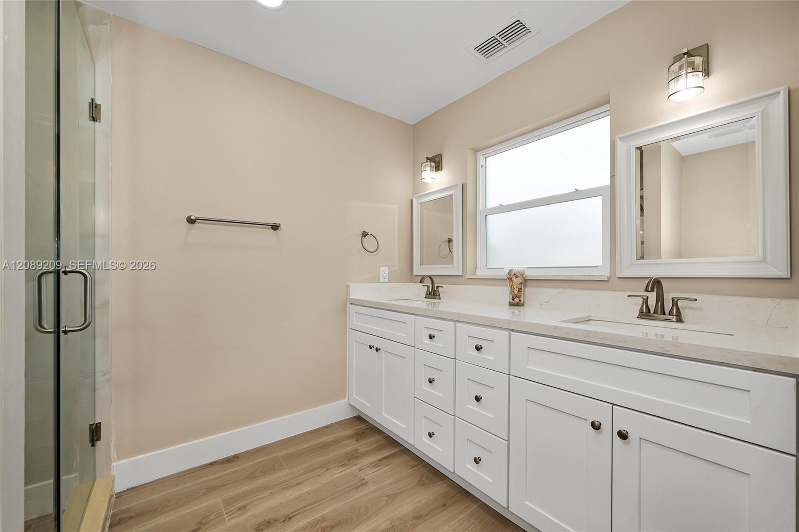 5885 Pine Tree Property Photo 28