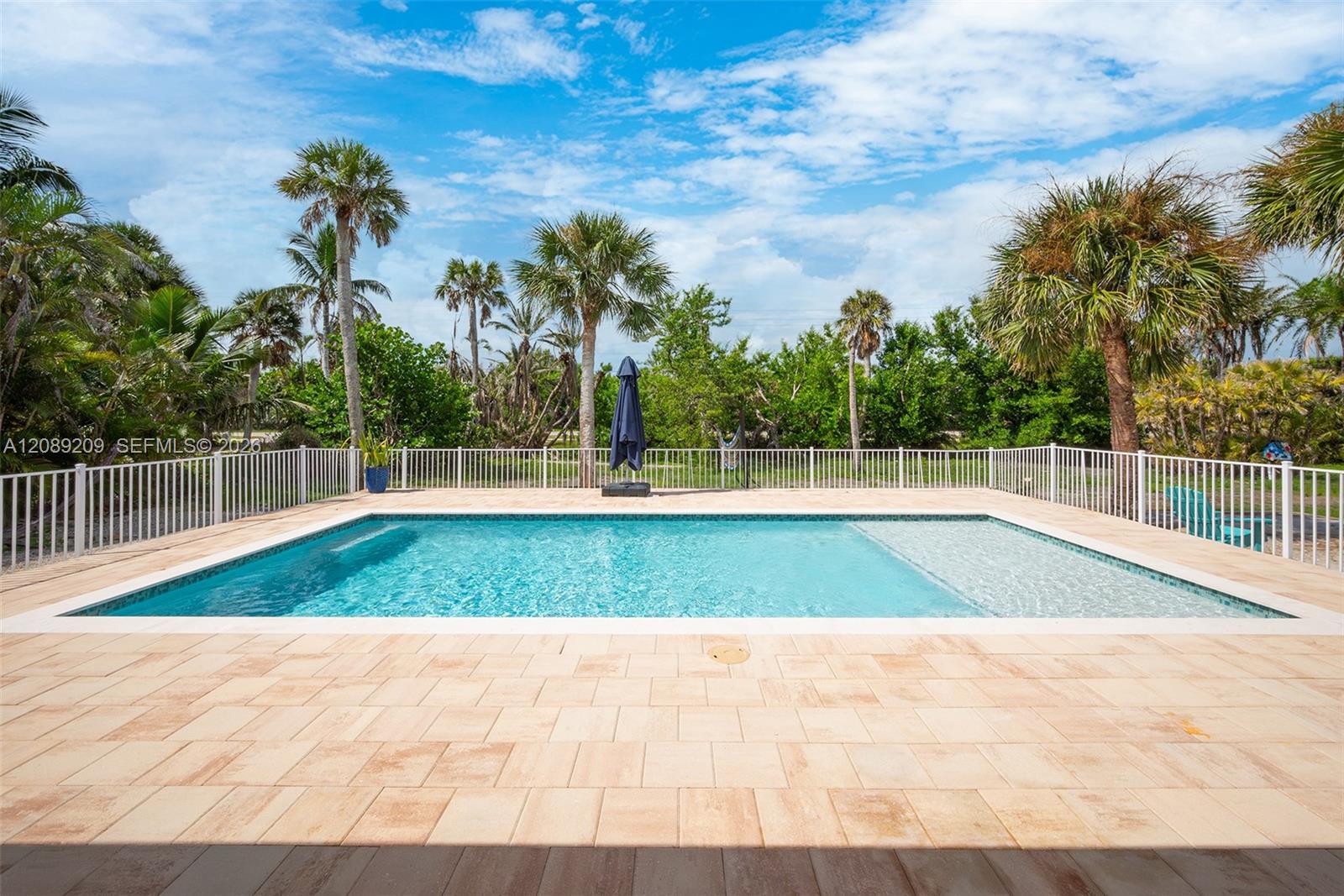 5885 Pine Tree Property Photo 41