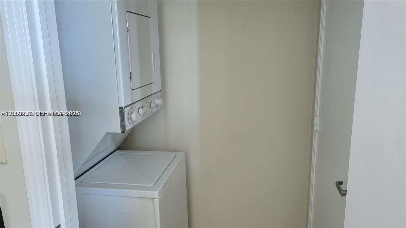A12089231 Property Photo 8