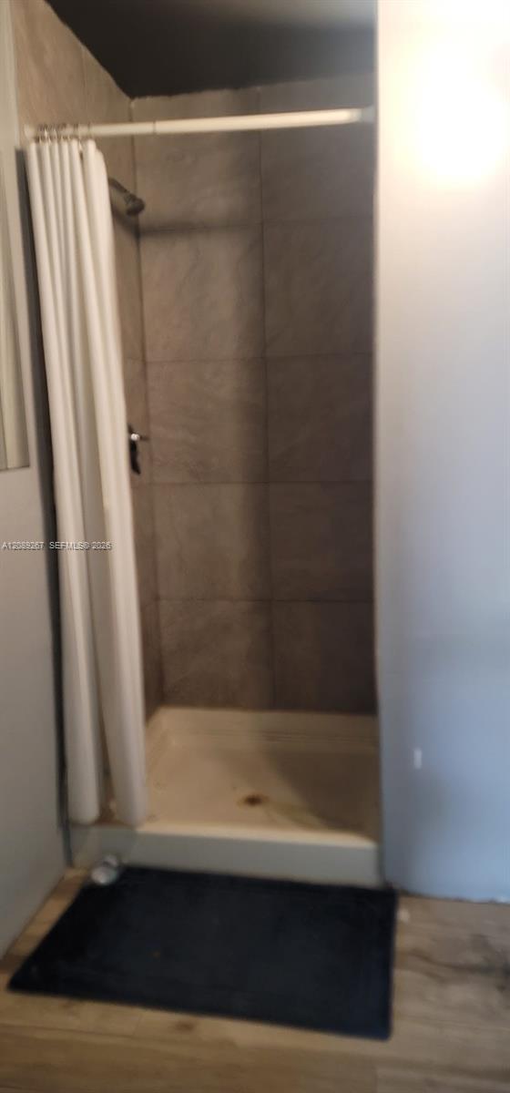 6950 Stirling Road Property Photo 5
