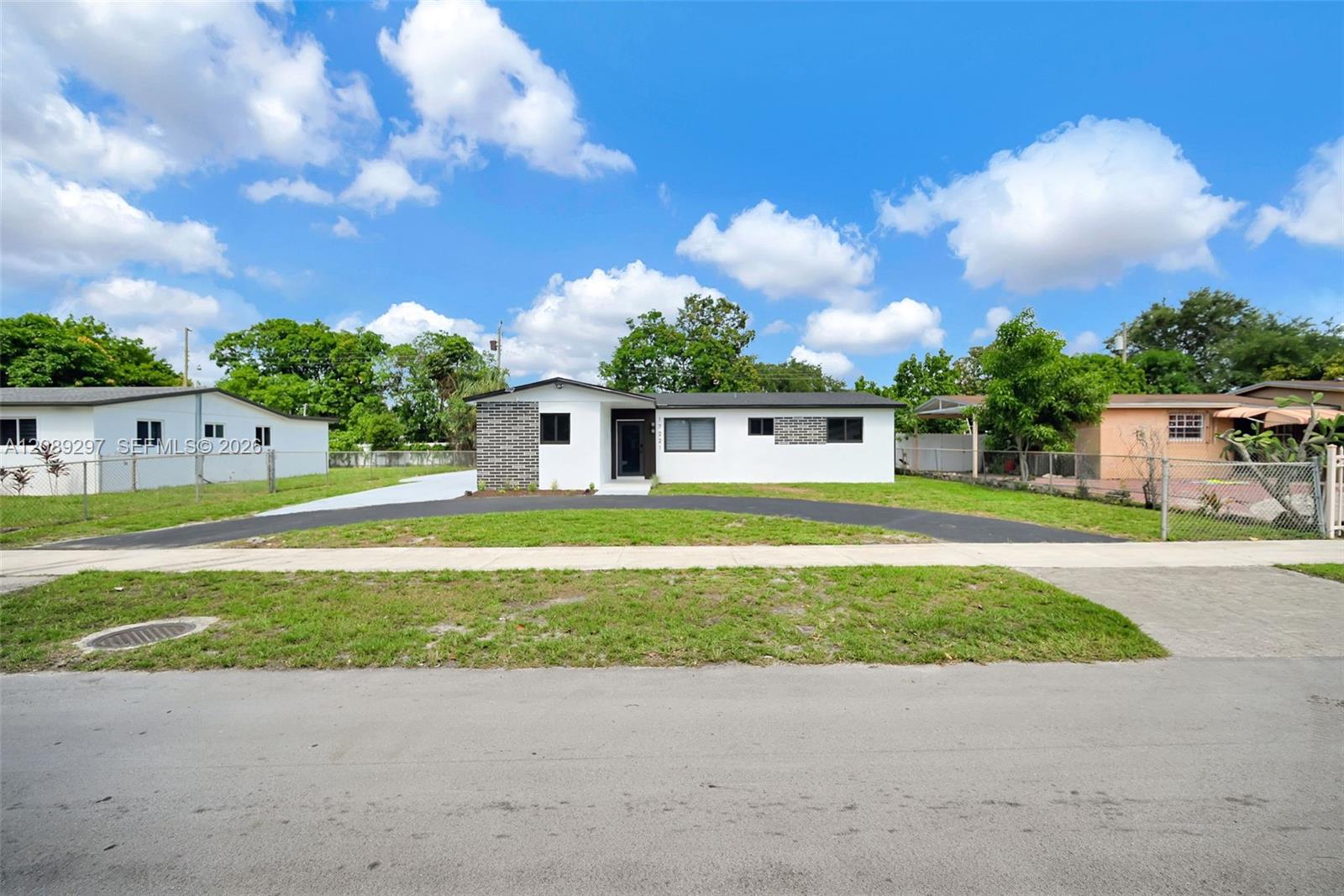 17221 Nw 24th Place Property Photo 1