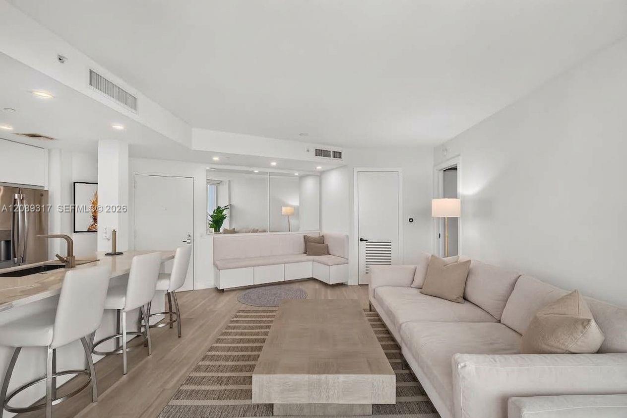 2475 Brickell Avenue 2401 Property Photo 3