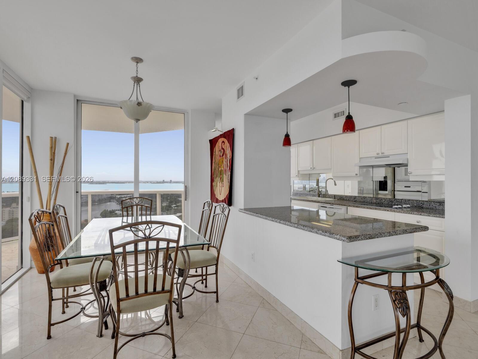 4779 Collins Avenue 2805 Property Photo 6