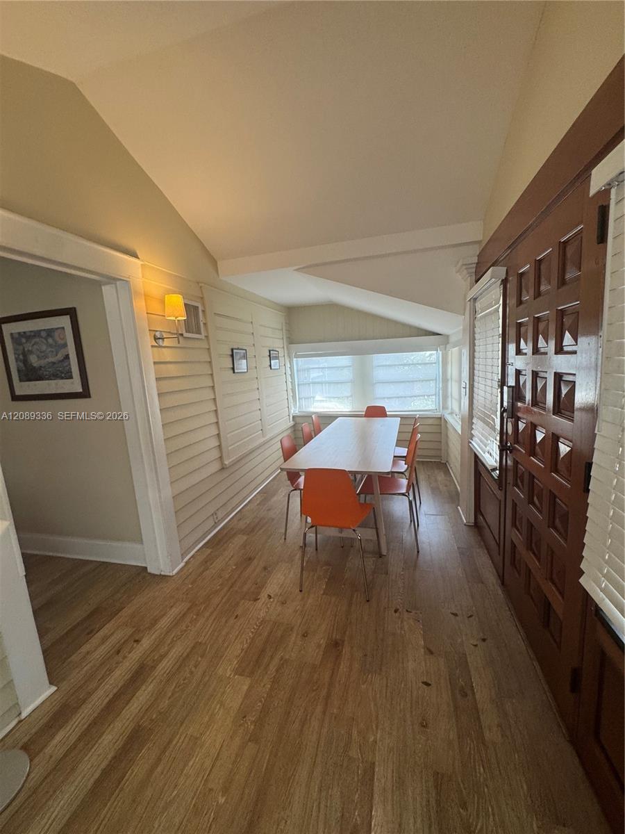 A12089336 Property Photo 19