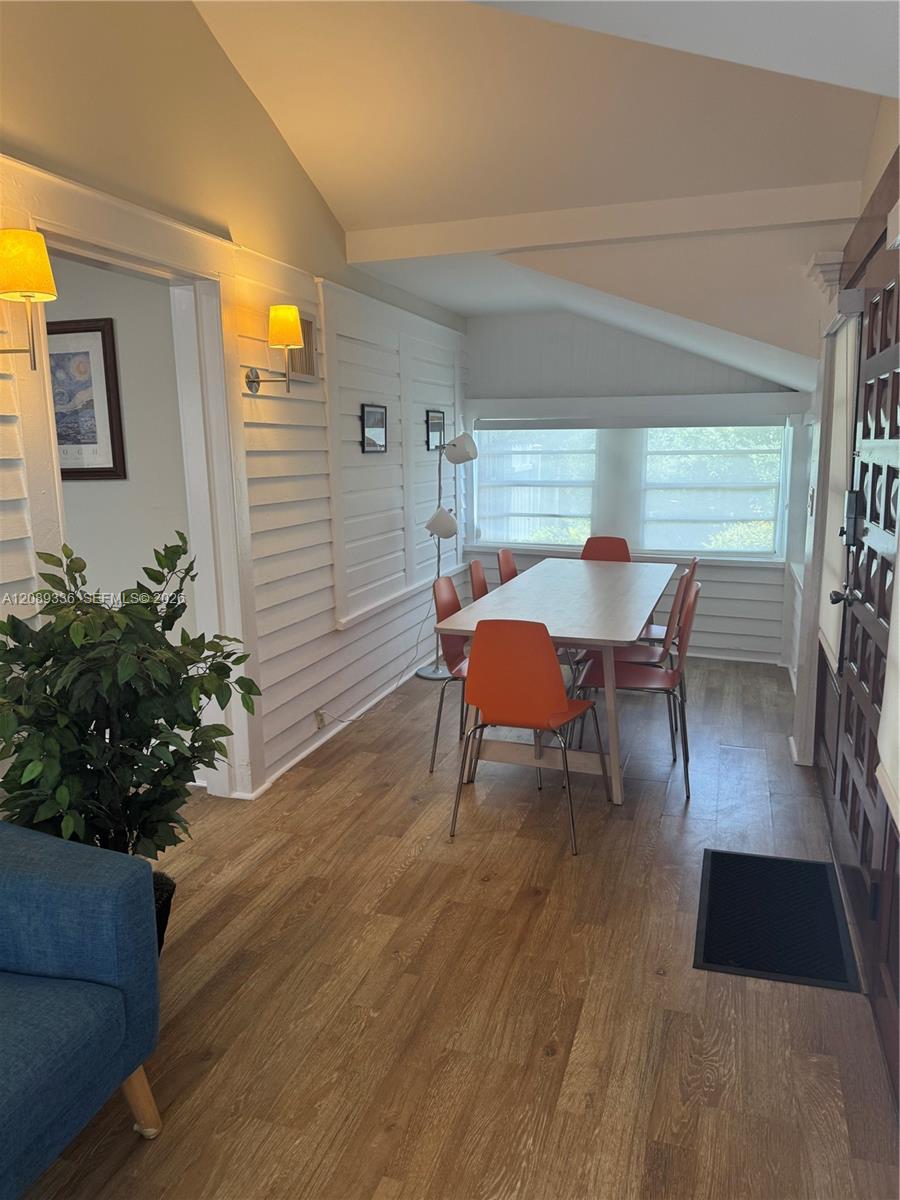 A12089336 Property Photo 24