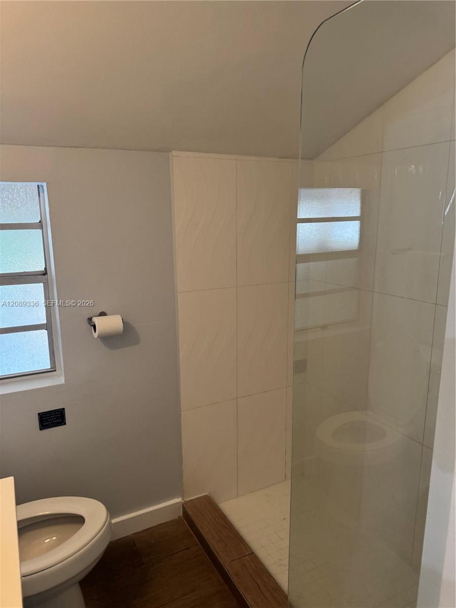 A12089336 Property Photo 42