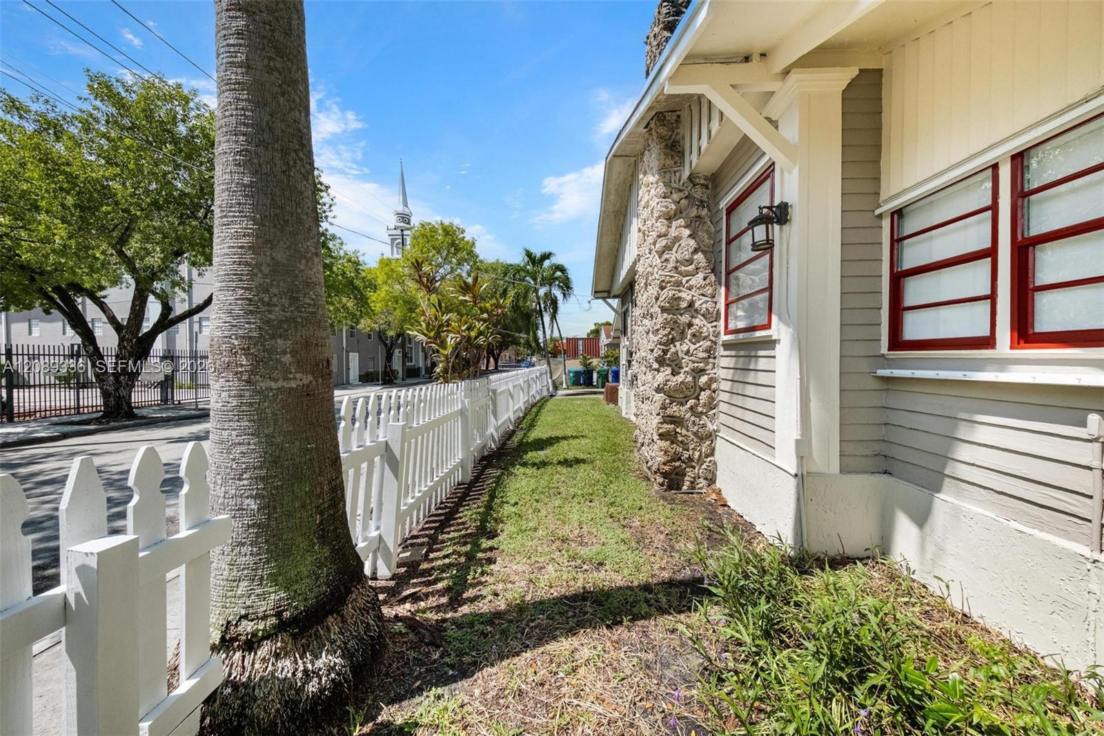 A12089336 Property Photo 67