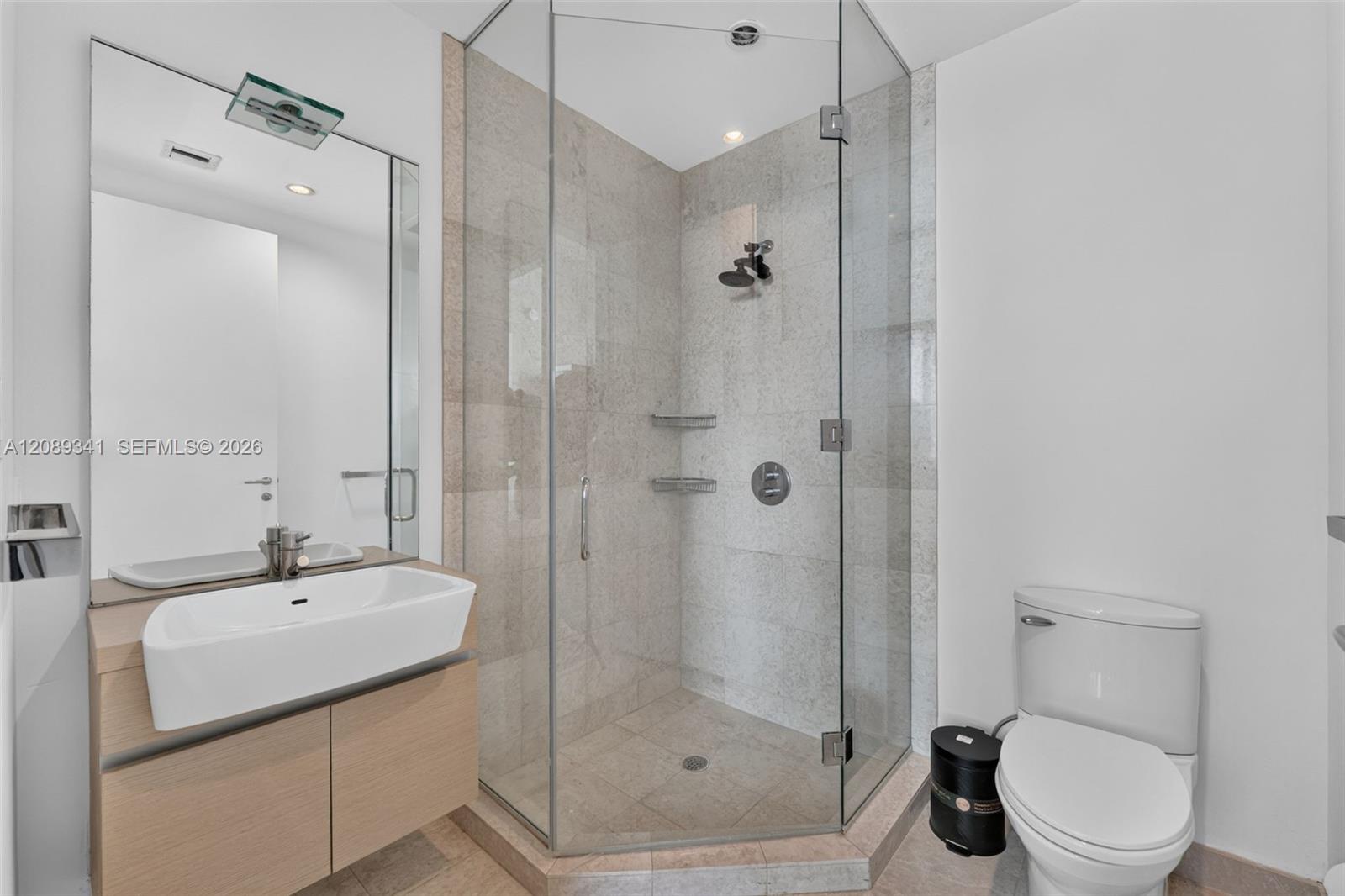 200 Biscayne Boulevard Way 4711 Property Photo 16
