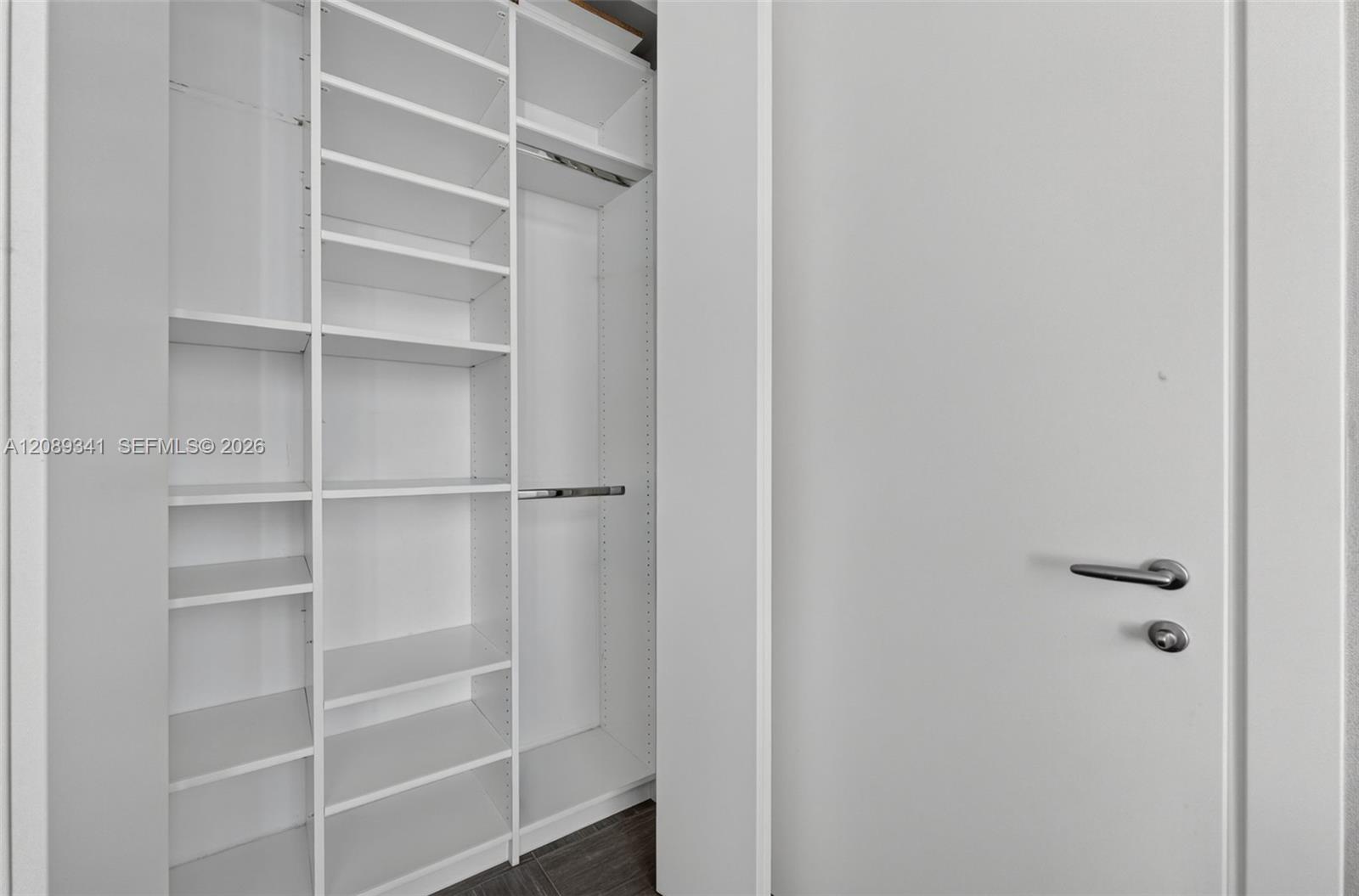 200 Biscayne Boulevard Way 4711 Property Photo 17