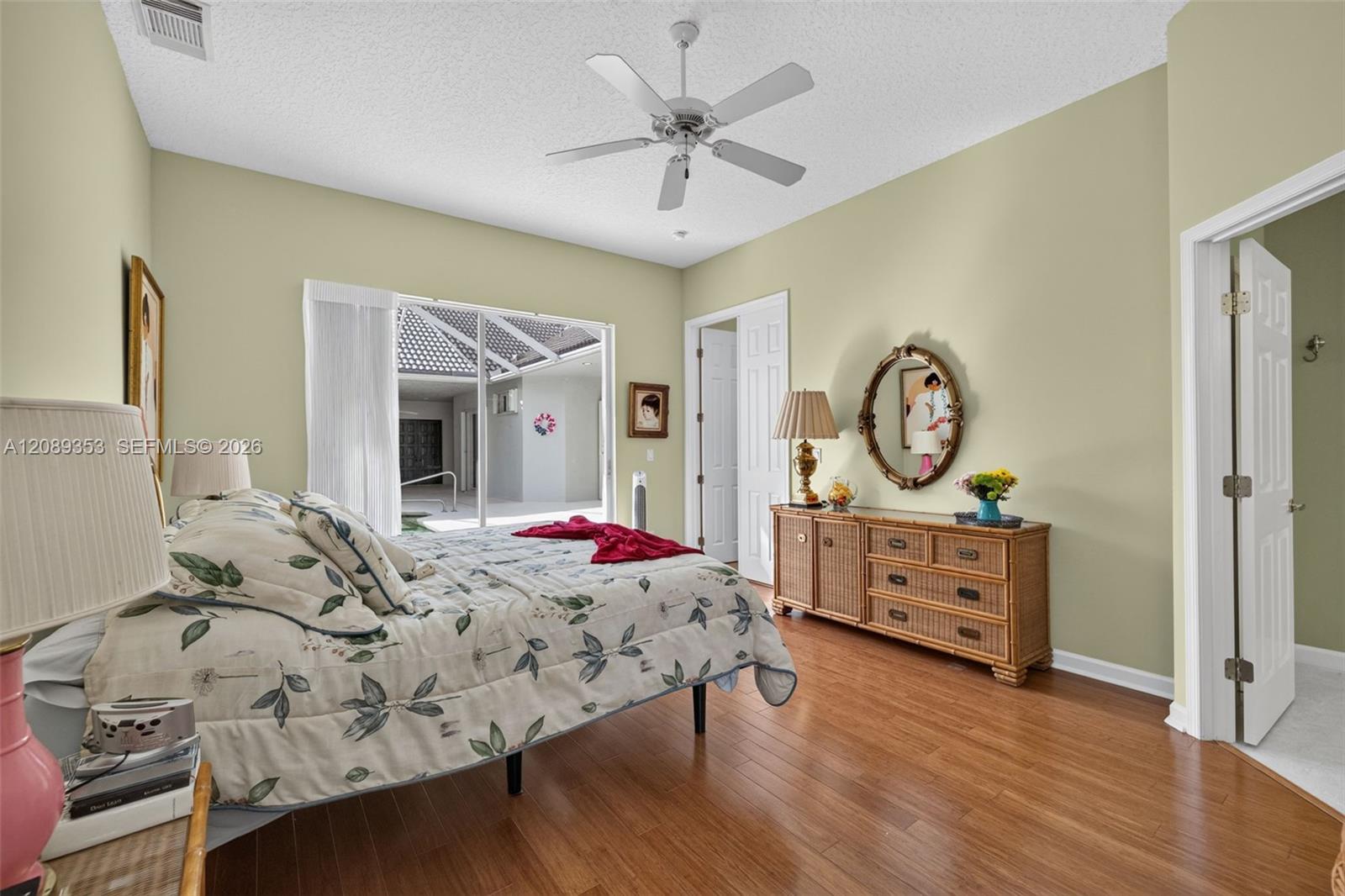 619 Sw Lake Charles Circle Property Photo 38