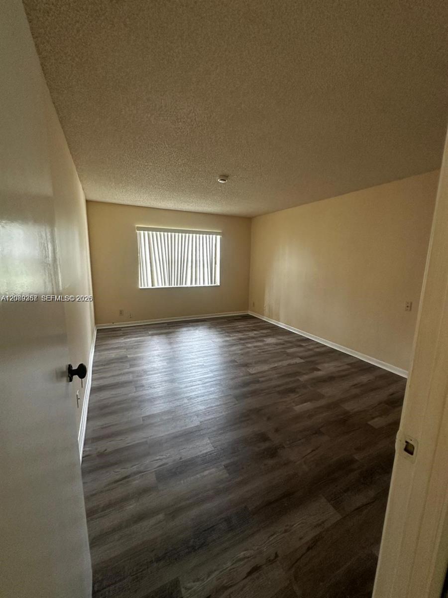 A12089357 Property Photo 4