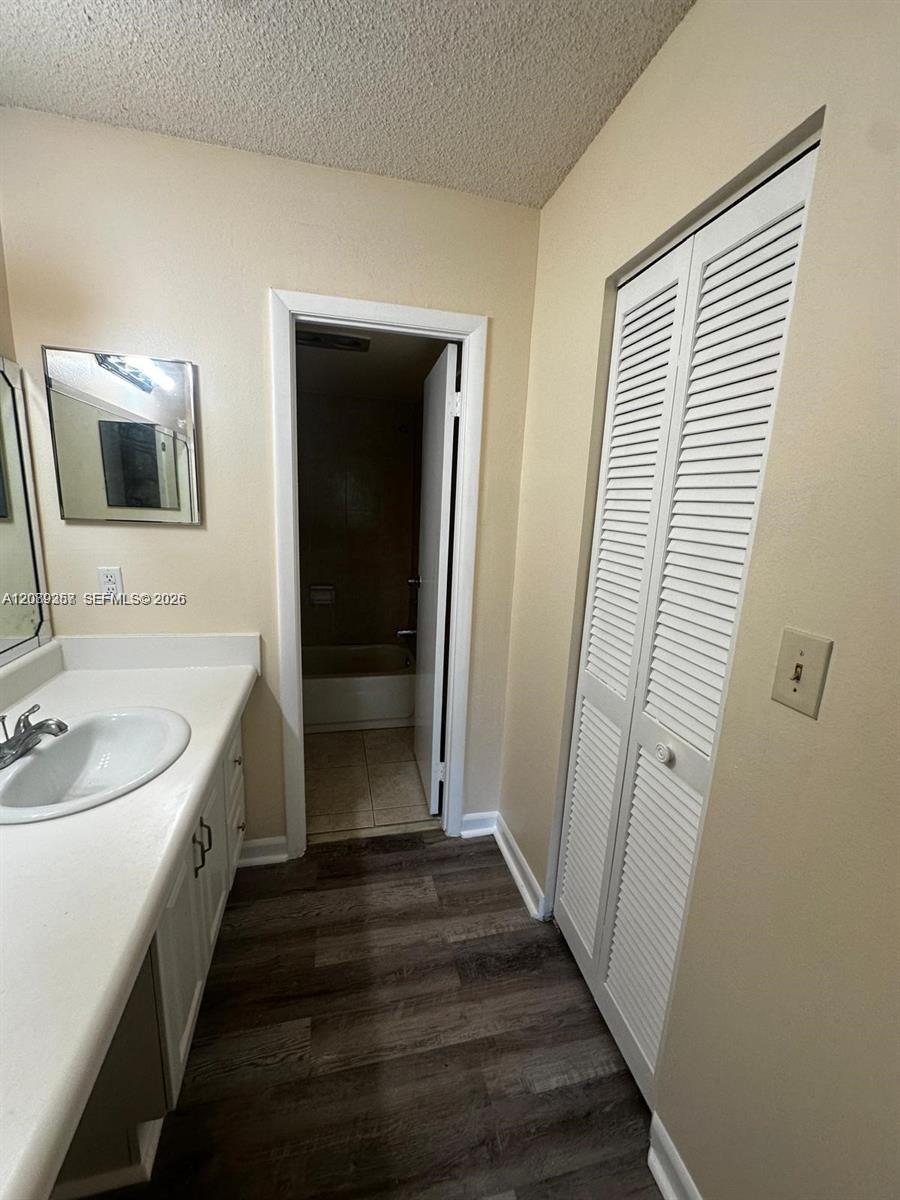 A12089357 Property Photo 5