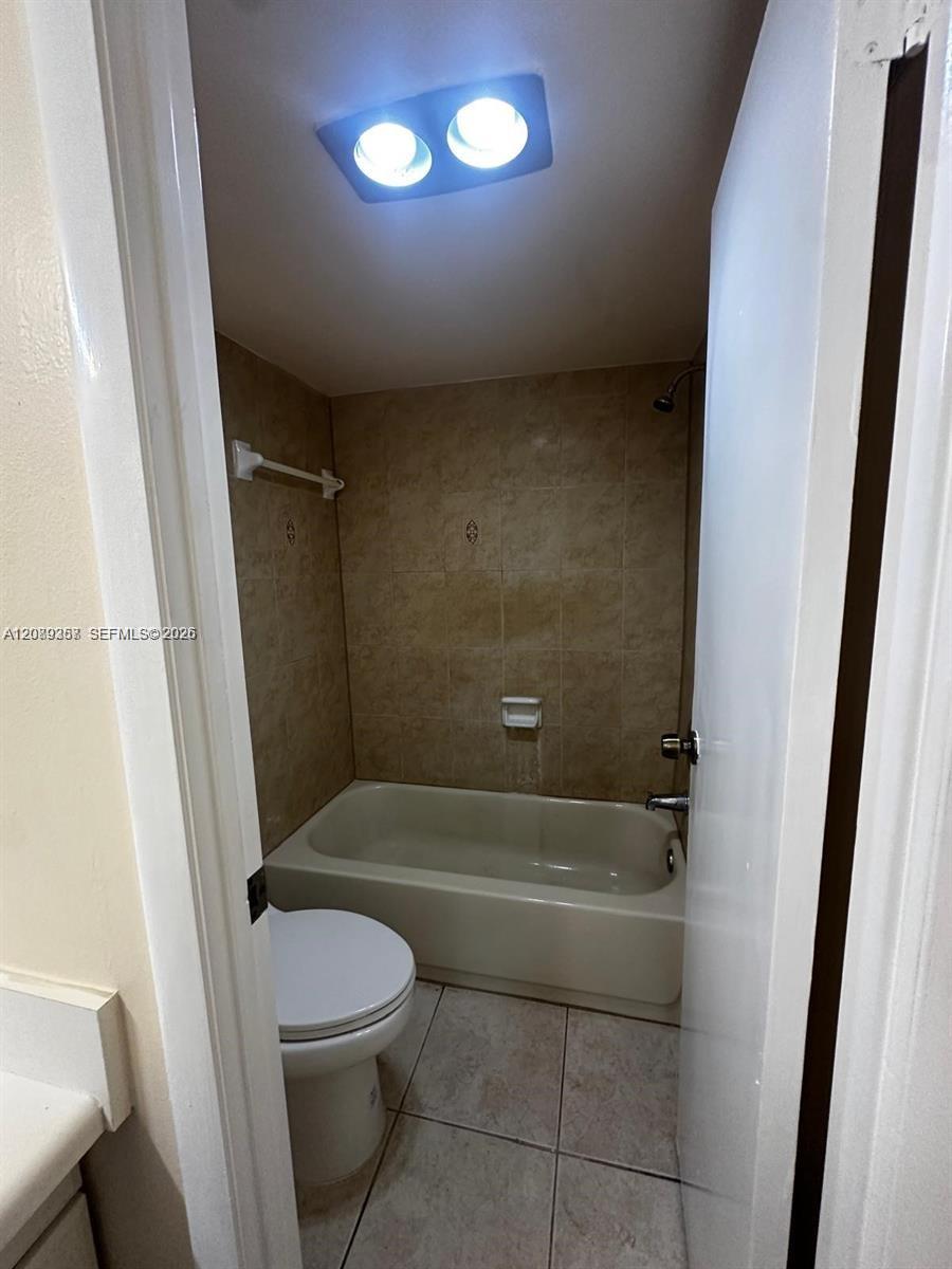 A12089357 Property Photo 7