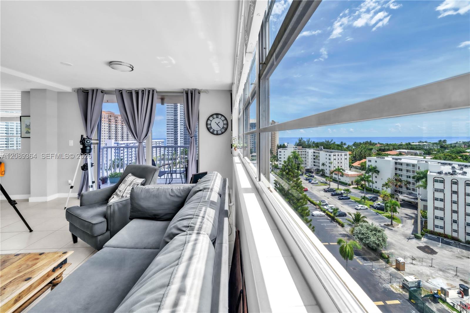 3161 S Ocean Drive 1106 Property Photo 6