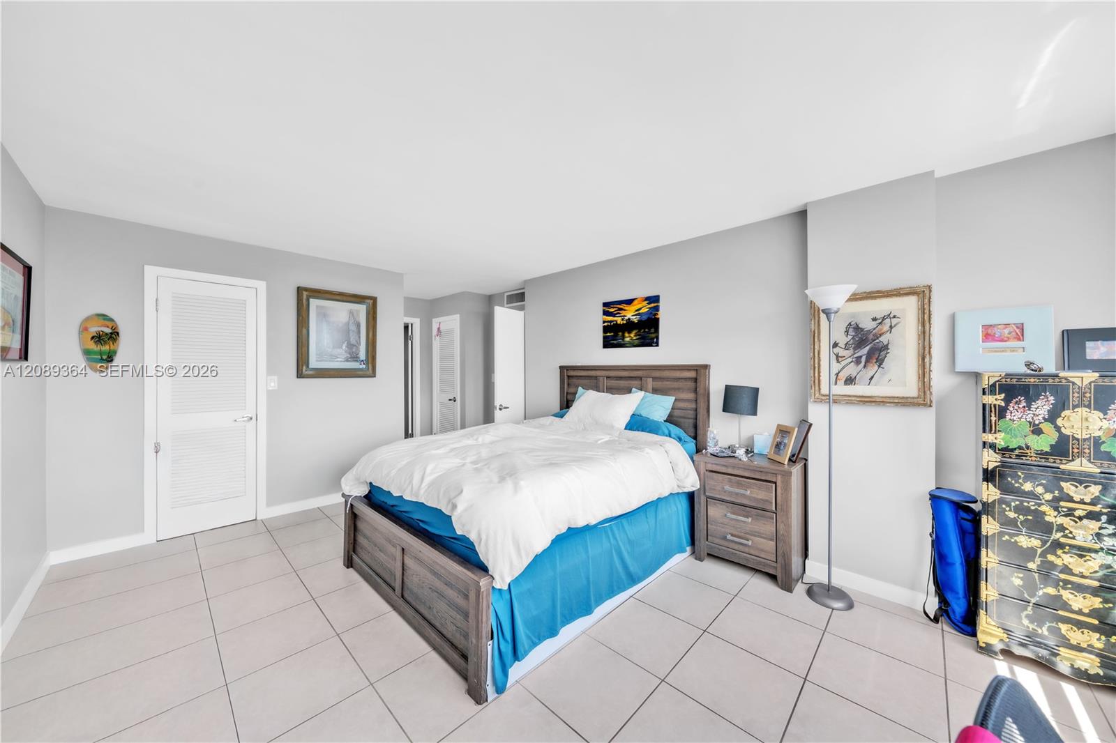 3161 S Ocean Drive 1106 Property Photo 15