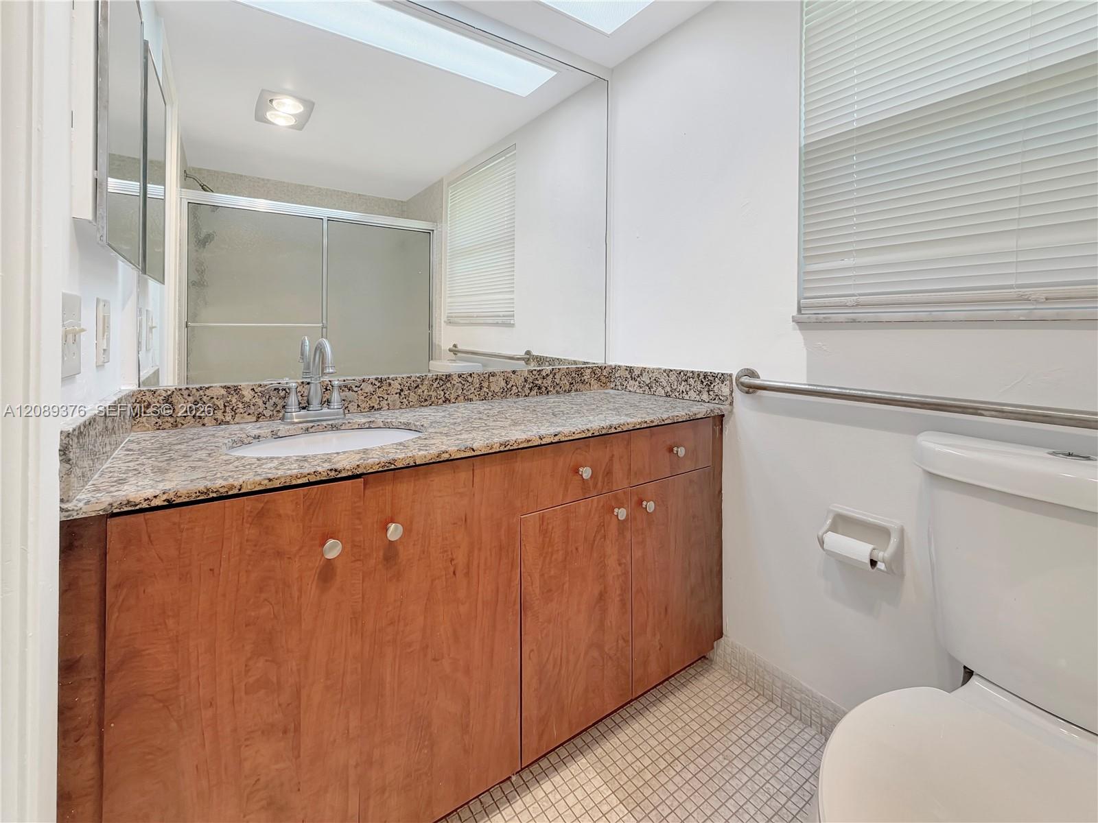 A12089376 Property Photo 17