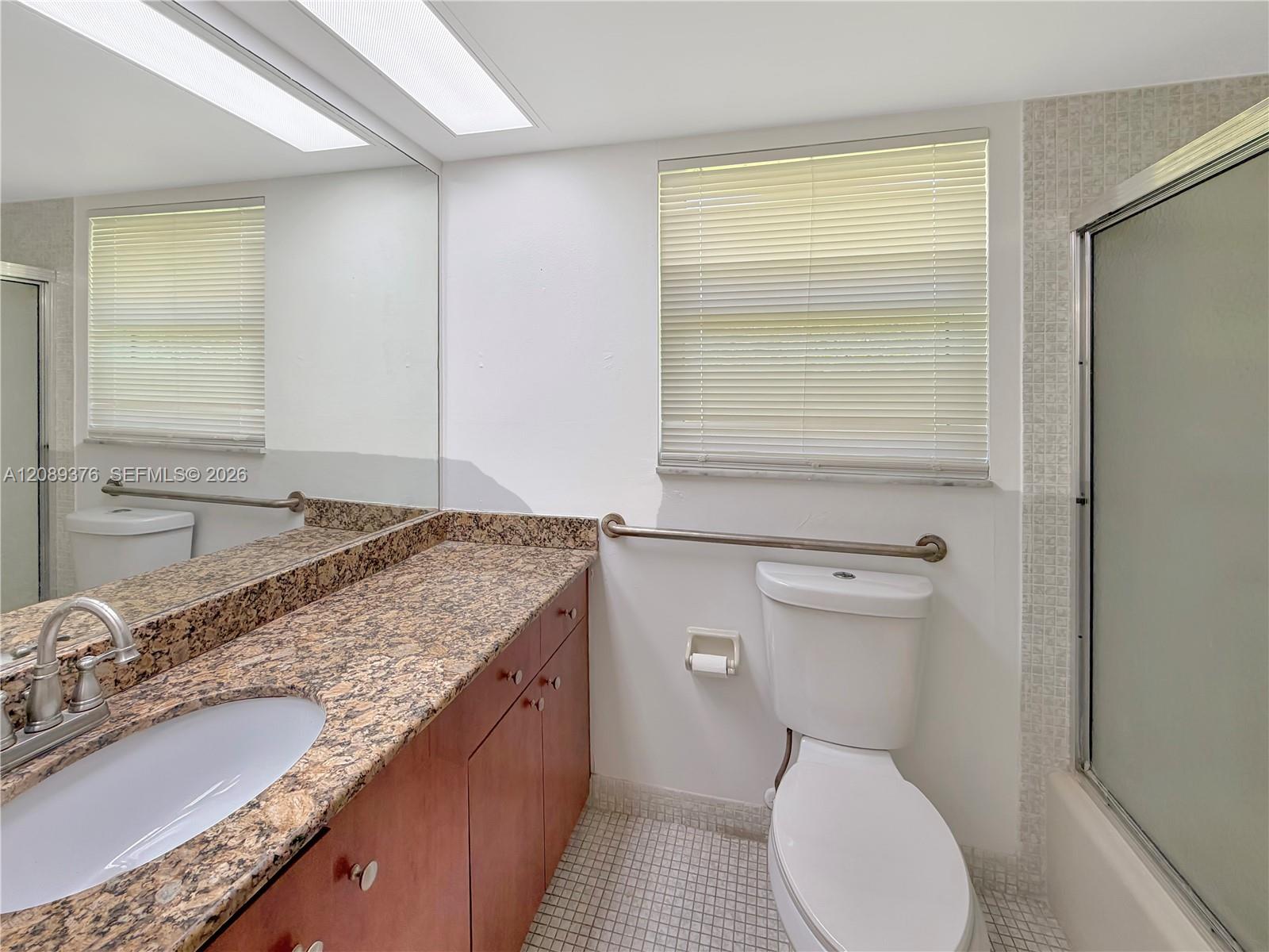 A12089376 Property Photo 18